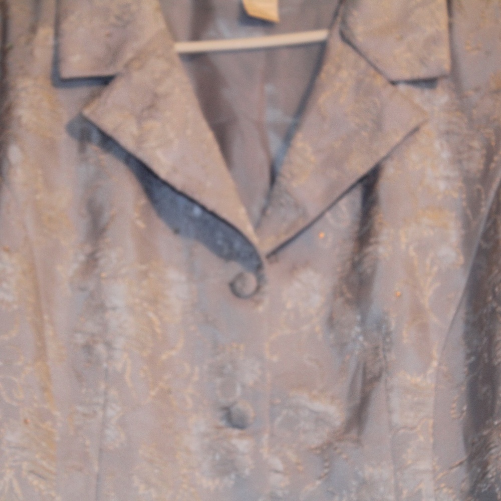 jacket - Picture 3 of 6